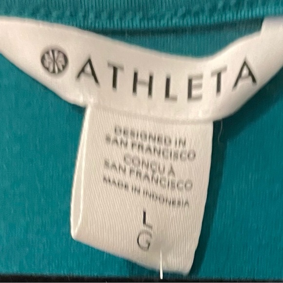 ATHLETA Women’s Outbound Scoop Neck Tank Ruched Tank Top Size Large SO CUTE! - Picture 4 of 6